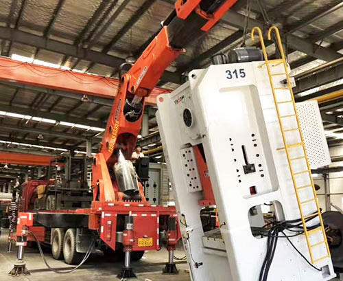 固镇县提升工作效率，选择优质折臂吊租赁服务